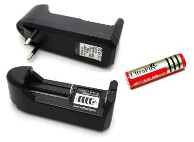 Universal Li-ion Battery Charger with Battery